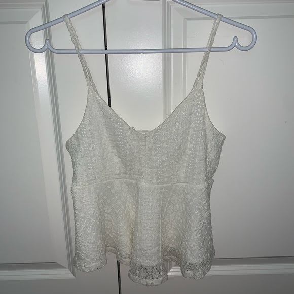 garage white lace tank - Picture 2 of 3
